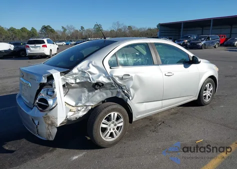 2013 Chevrolet Sonic Lt Auto z USA, uszkodzony, nr VIN 1G1JC5SH9D4257726